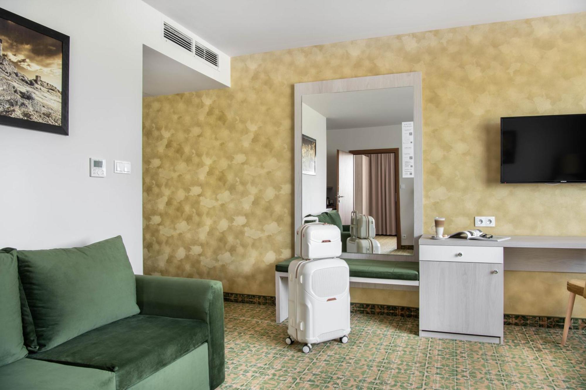 Hotel Arche Ζεστοκόβα Εξωτερικό φωτογραφία