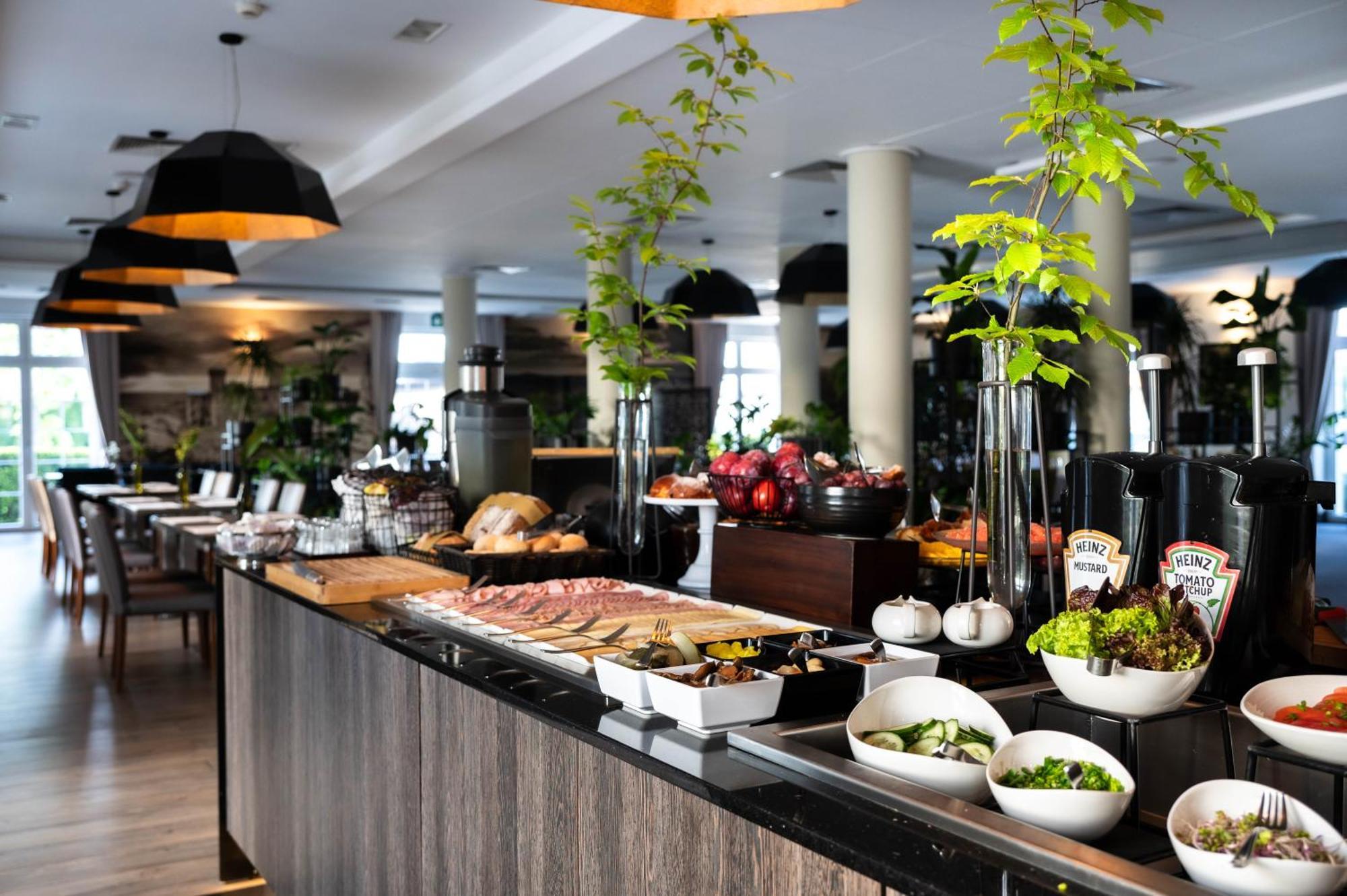 Hotel Arche Ζεστοκόβα Εξωτερικό φωτογραφία
