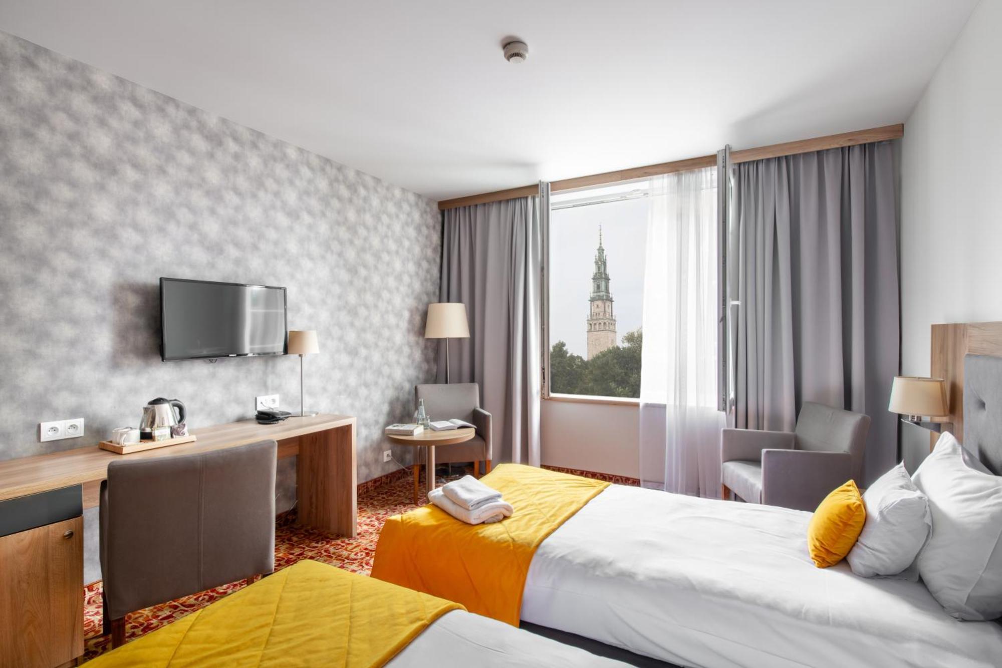Hotel Arche Ζεστοκόβα Εξωτερικό φωτογραφία